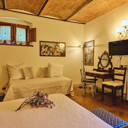Podere Sant'elena Country house