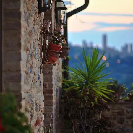 Country house Podere Sant'elena *