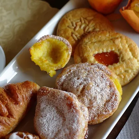 乡村民宿 圣埃琳娜乡村民宿酒店 *