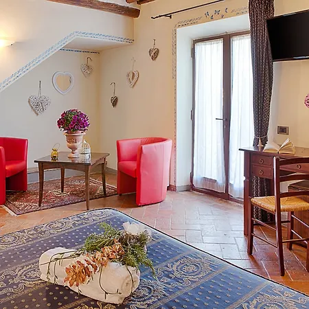 圣埃琳娜乡村民宿酒店 圣吉米纳诺